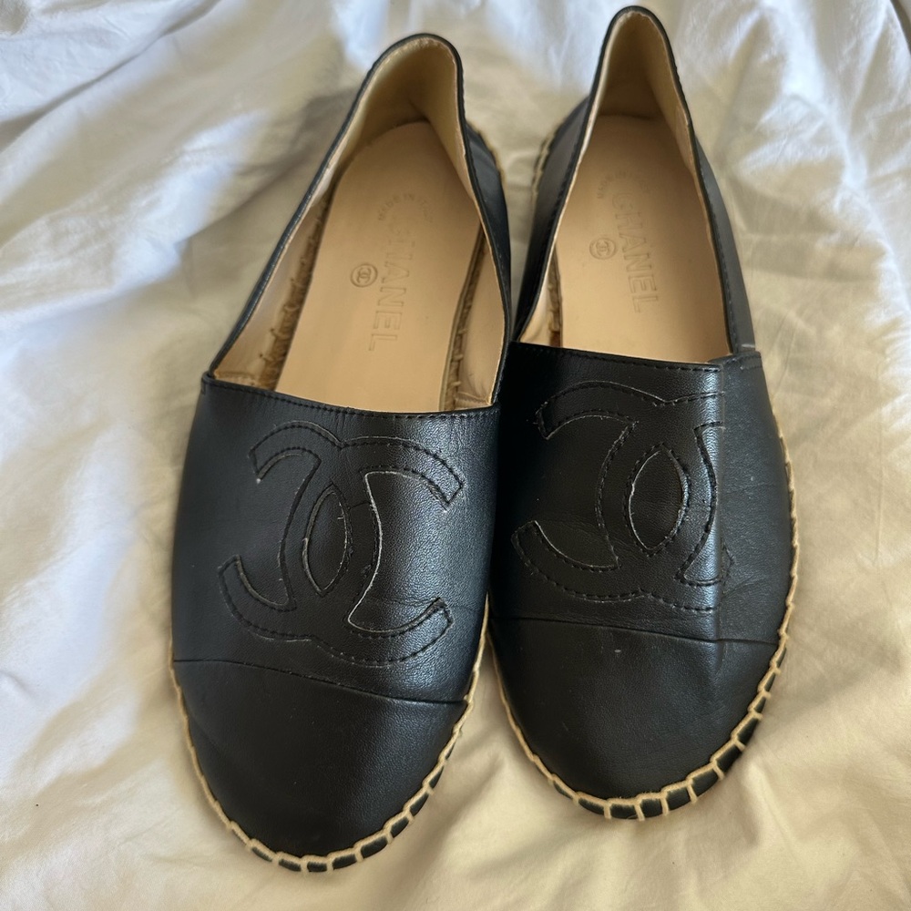 CHANEL Lambskin Espadrilles 38
